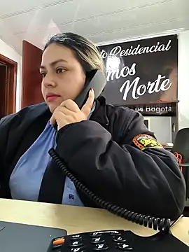 Snapshot of DULCE__26 chatting on 10-01-25, 11:58 DULCE  26 online show from 10-01-25, 11:58