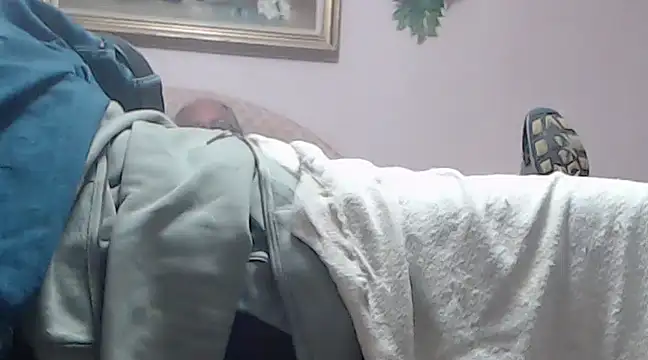 Snapshot of vanscr1 chatting on 12-24-24, 03:16 vanscr1 online show from 12-24-24, 03:16