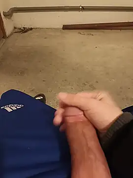 casper0303 online show from 03-02-25, 04:25