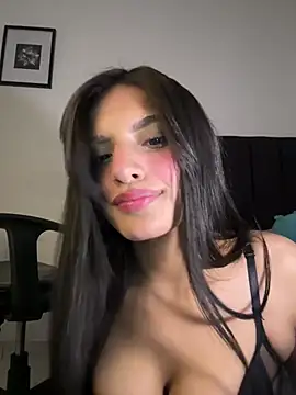 Snapshot of Dulceeany chatting on 07-04-26, 10:25 Dulceeany online show from 07-04-26, 10:25