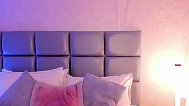 SpicySugar  online show from 04-05-26, 08:04