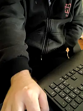 OdinWolf1990 online show from 10-03-25, 04:03