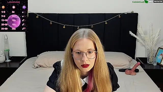 CatmintLush online show from 07-02-26, 11:44