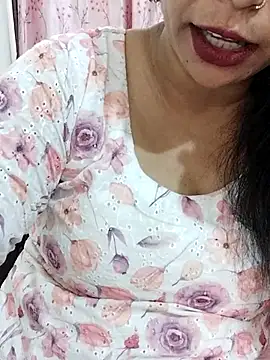 Urmila bhabhii online show from 04-15-26, 03:12