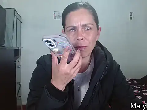 Marilyn xxxx online show from 03-18-26, 06:42