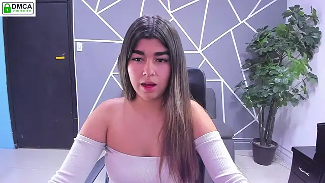 NahomiConnor  online show from 03-06-26, 03:12