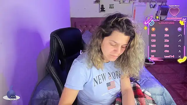 Sabrina Hall  online show from 10-22-25, 03:28