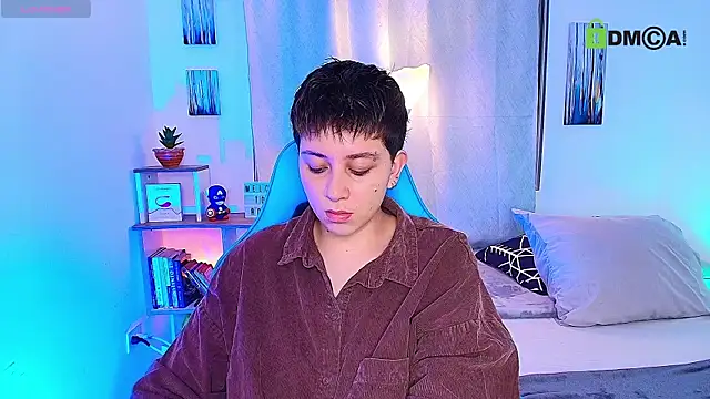 aron wi online show from 10-11-25, 03:40