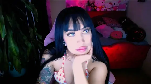 Snapshot of imyourdoll__ chatting on 12-31-24, 01:36 imyourdoll online show from 12-31-24, 01:36