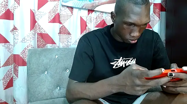 Snapshot of black30cmdick chatting on 03-17-25, 11:13 black30cmdick online show from 03-17-25, 11:13