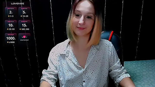 Snapshot of AgathaNoxe chatting on 01-22-25, 05:26 AgathaNoxe online show from 01-22-25, 05:26