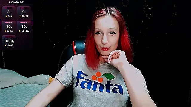 Snapshot of AgathaNoxe chatting on 02-06-25, 01:27 AgathaNoxe online show from 02-06-25, 01:27