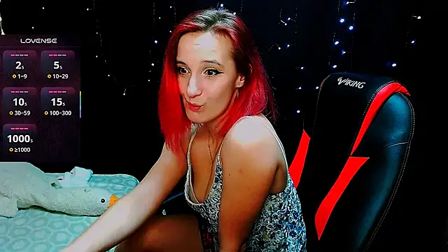 Snapshot of AgathaNoxe chatting on 02-07-25, 12:53 AgathaNoxe online show from 02-07-25, 12:53