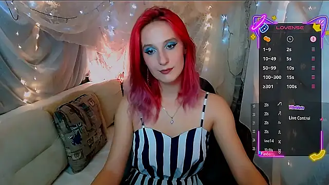 Snapshot of AgathaNoxe chatting on 10-19-25, 08:55 AgathaNoxe online show from 10-19-25, 08:55