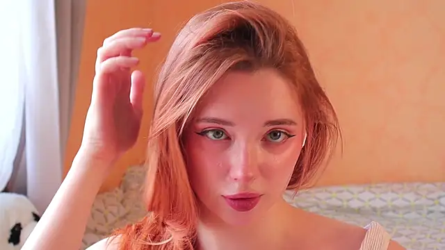Snapshot of YourSkyAni chatting on 05-15-26, 06:22 YourSkyAni online show from 05-15-26, 06:22