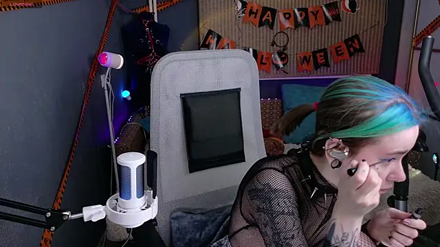 Cumpotik Eve online show from 11-29-25, 02:01