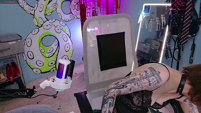 Cumpotik Eve online show from 04-09-26, 03:41