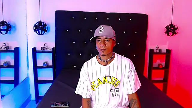 Mowgli FFun online show from 09-23-25, 03:13