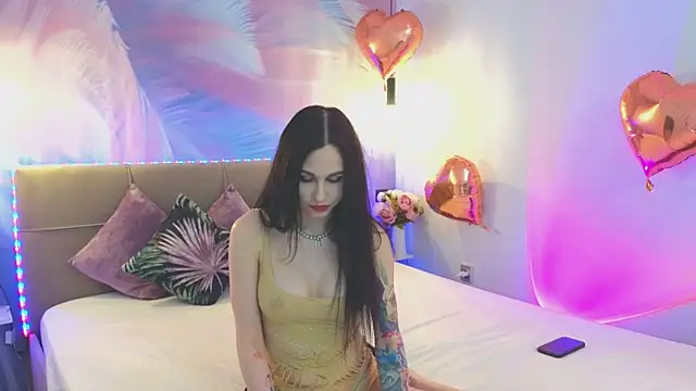 WendyCrose online show from 03-09-25, 07:59