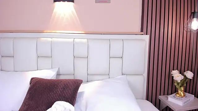 AvyMilton online show from 04-04-26, 11:39