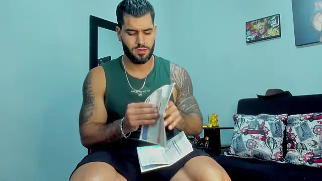 SamirHazard97 online show from 10-01-25, 08:13