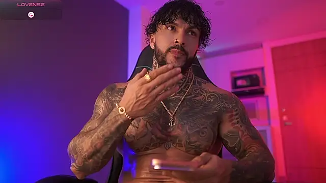 mariano costa online show from 11-30-25, 02:56