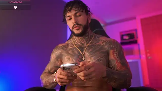 mariano costa online show from 10-25-25, 03:28