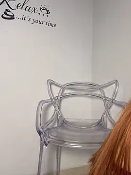 Snapshot of Sofy_G chatting on 10-18-25, 05:37 Sofy G online show from 10-18-25, 05:37