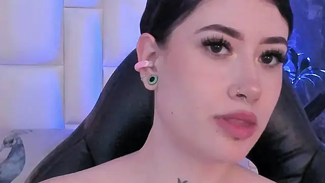 melody suarez online show from 02-07-25, 11:03