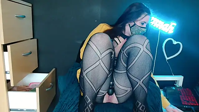 GreyXSavannah online show from 04-09-26, 08:26