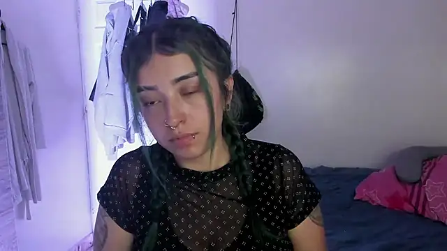 turolita  online show from 04-17-26, 03:53