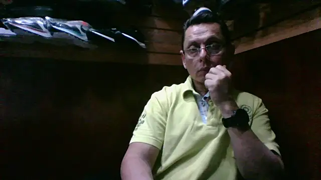 MarcusKelvin online show from 09-10-25, 02:05