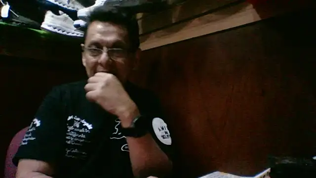 MarcusKelvin online show from 11-21-25, 07:46