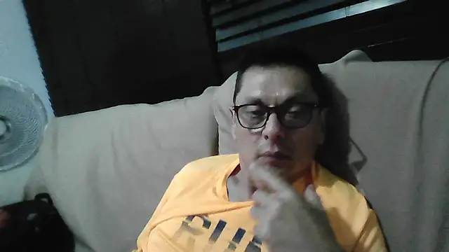 MarcusKelvin online show from 10-11-25, 01:50