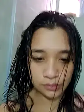 Cristal moon1 online show from 10-21-25, 05:45