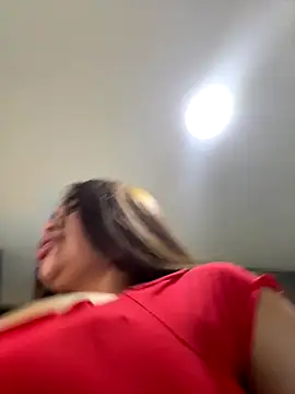 Snapshot of valeria2019hot chatting on 09-17-25, 12:40 valeria2019hot online show from 09-17-25, 12:40
