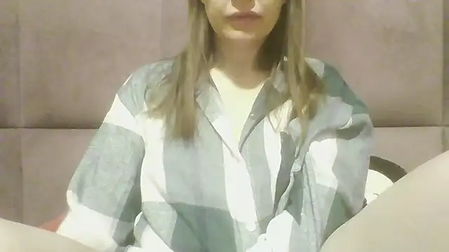 Sladkiegubki online show from 02-26-25, 03:14