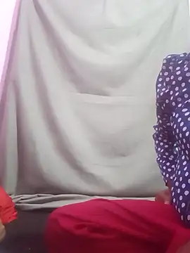 Snapshot of HornyWestern chatting on 02-03-25, 05:46 HornyWestern online show from 02-03-25, 05:46