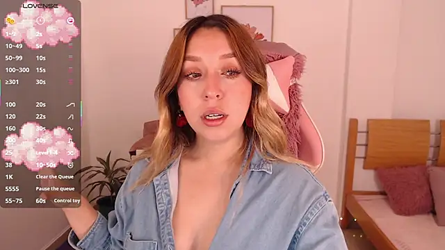 Snapshot of Dahlia__espresso chatting on 02-05-26, 07:43 Dahlia espresso online show from 02-05-26, 07:43