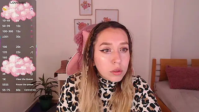 Snapshot of Dahlia__espresso chatting on 02-23-26, 08:09 Dahlia espresso online show from 02-23-26, 08:09