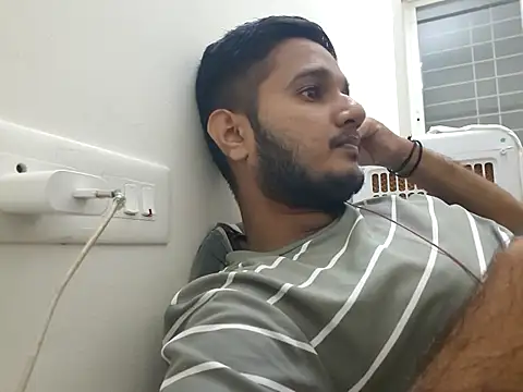 Snapshot of Jonrobinso chatting on 07-02-26, 04:35 Jonrobinso online show from 07-02-26, 04:35