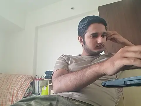 Snapshot of Jonrobinso chatting on 06-10-26, 04:03 Jonrobinso online show from 06-10-26, 04:03