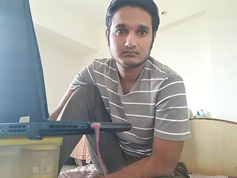 Snapshot of Jonrobinso chatting on 06-07-26, 04:50 Jonrobinso online show from 06-07-26, 04:50