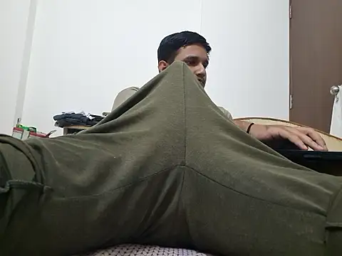 Jonrobinso online show from 03-24-26, 03:34