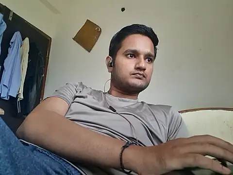 Jonrobinso online show from 10-13-25, 05:53