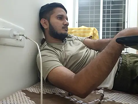 Snapshot of Jonrobinso chatting on 07-03-26, 04:46 Jonrobinso online show from 07-03-26, 04:46