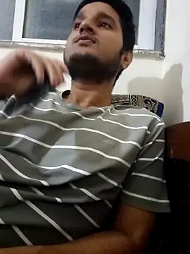 Jonrobinso online show from 10-31-25, 02:02