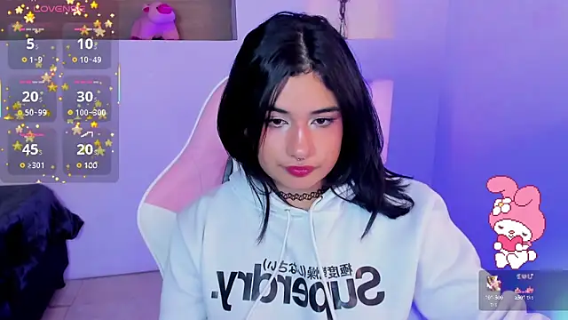 Snapshot of BonnieTaylor0 chatting on 03-06-25, 07:58 BonnieTaylor0 online show from 03-06-25, 07:58