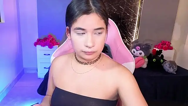 Snapshot of BonnieTaylor0 chatting on 09-26-25, 03:46 BonnieTaylor0 online show from 09-26-25, 03:46