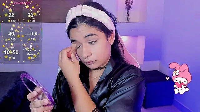 Snapshot of BonnieTaylor0 chatting on 03-13-25, 03:22 BonnieTaylor0 online show from 03-13-25, 03:22